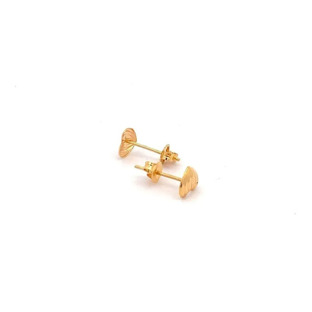 18K Gold Earrings Heart Stud Tiny 0.93 grams - Picture 3 of 14